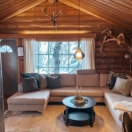 Chalet Creekside Log & Sauna 20 Min To